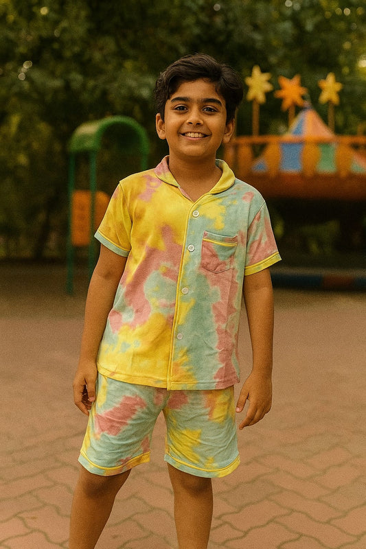 Unisex tie and dye shorts set